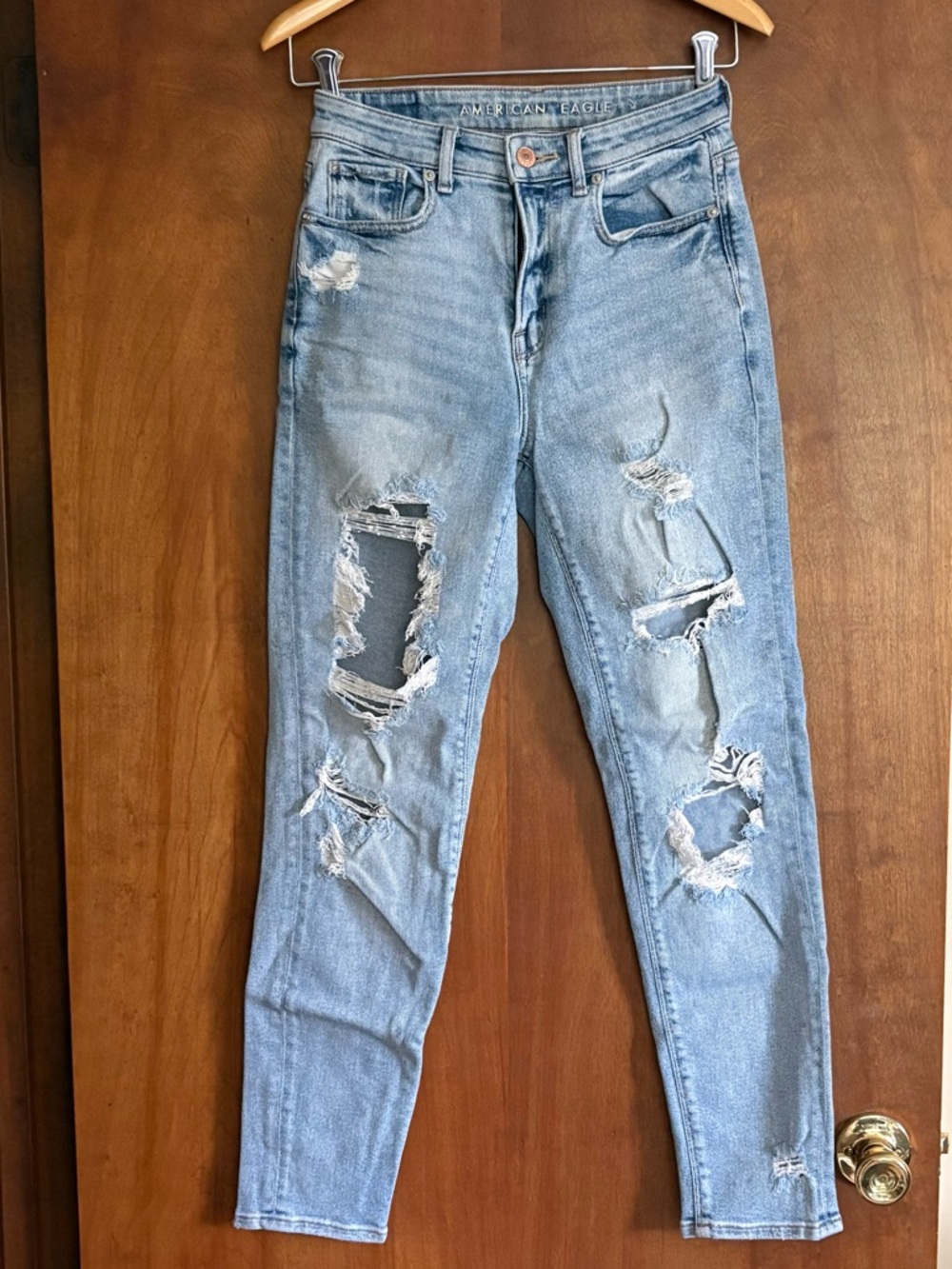 American Eagle Outfitters Light Blue Distressed Jeans